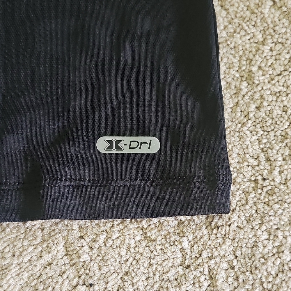Reebok Black Short Sleeve Men's Tee - Picture 3 of 6